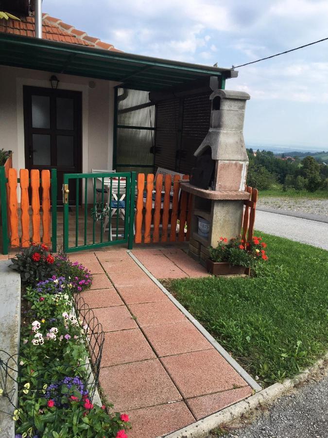 Holiday Home Maderka Strigova 외부 사진